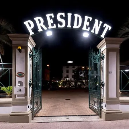 Hotel President 4*