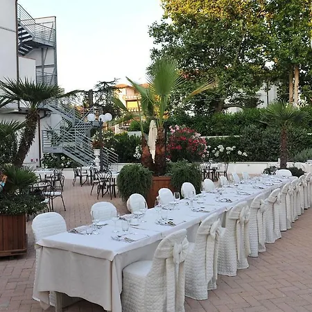 Hotel President 4*