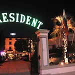 President 4*