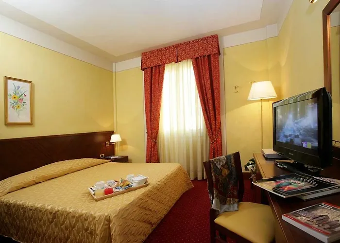 Hotel President